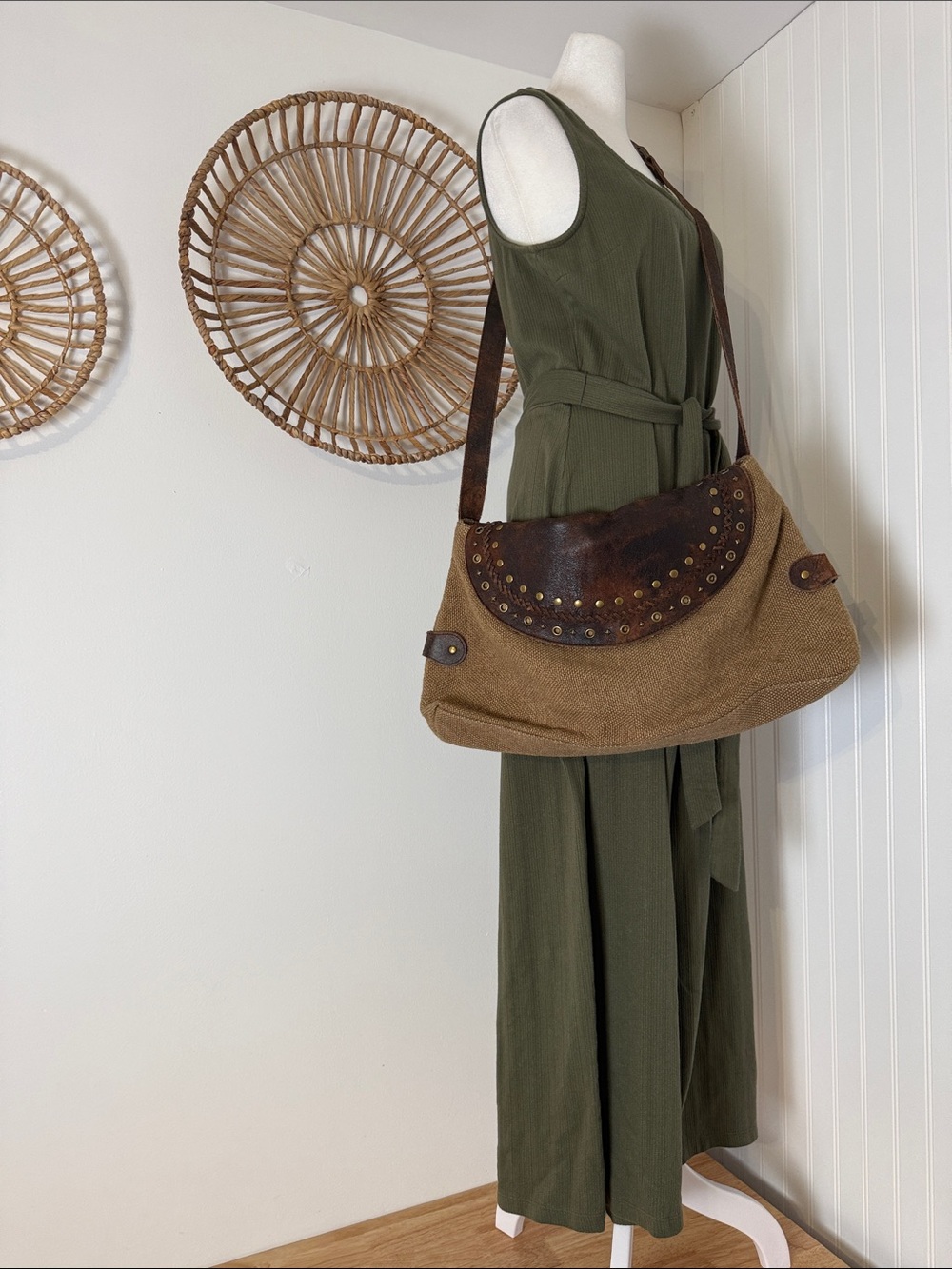 HOBO Crossbody Bag - Picture 16 of 16